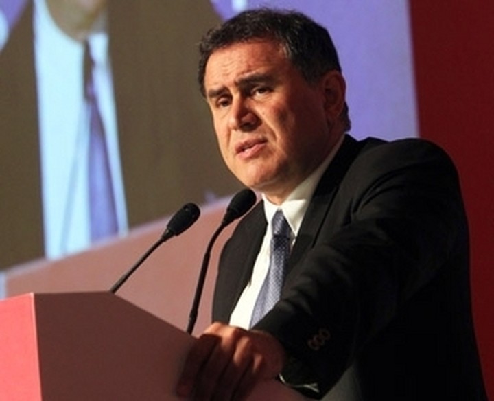 "Οικονομικός "νάνος" η Γερμανία χωρίς το ευρώ"