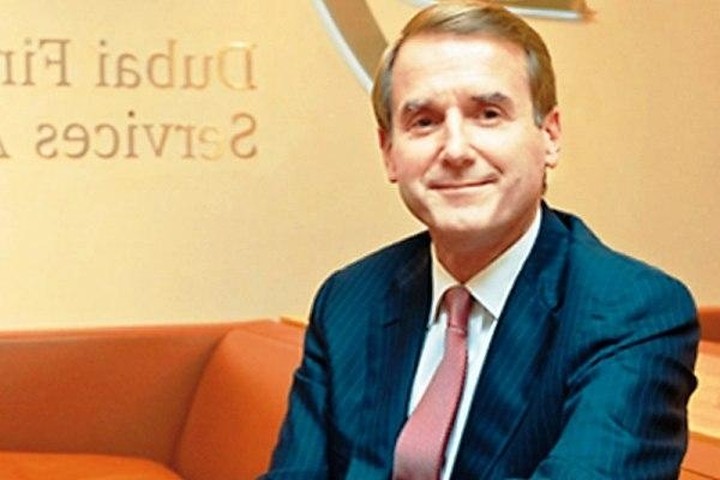 Παραίτηση του προέδρου του Ταμείου Χρηματοπιστωτικής Σταθερότητας