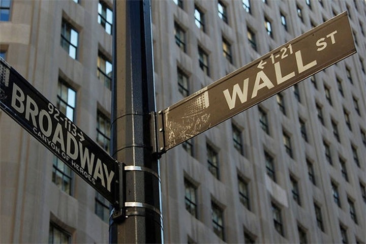 Η μεγαλύτερη πτώση της χρονιάς στη Wall Street