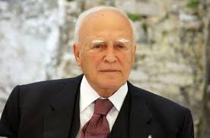 Κ. Παπούλιας: Η κρίση έφερε υποχώρηση της δημοκρατίας
