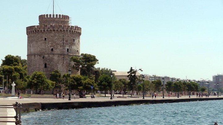 Πρόστιμα “φωτιά” για όσους ρυπαίνουν την πόλη (πίνακας)