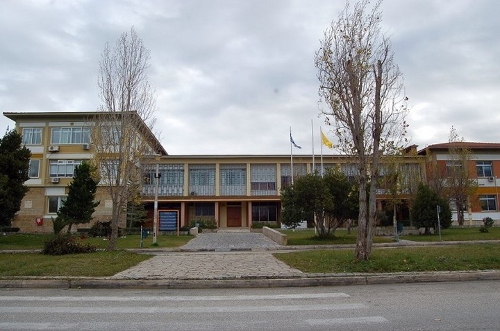 Πανεπιστήμιο Πατρών: Διακόπηκε η εκδήλωση για την επέτειο του Πολυτεχνείου