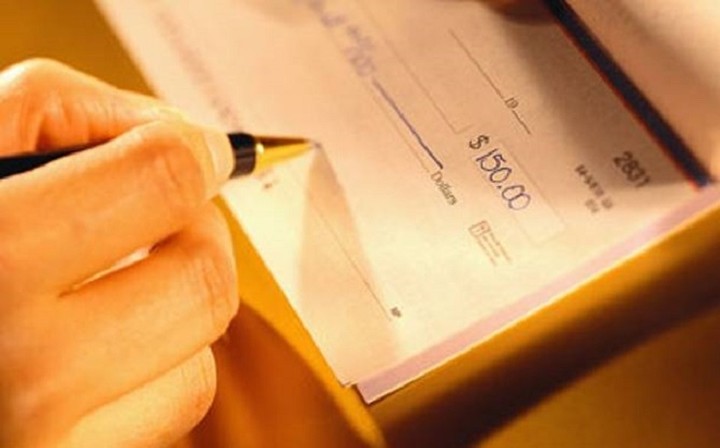 ΤΕΙΡΕΣΙΑΣ: Στα 329,754 εκατ. ευρώ τα "φέσια" από ακάλυπτες επιταγές