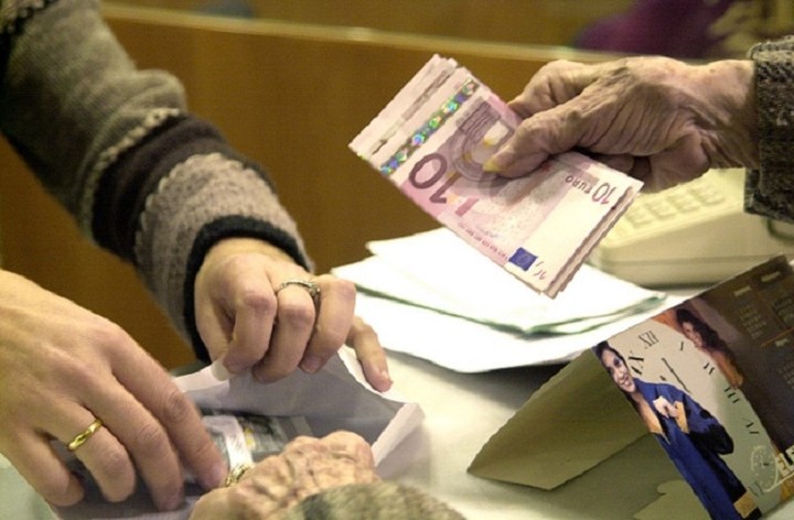 Στα 950,05 ευρώ η μέση μηνιαία σύνταξη