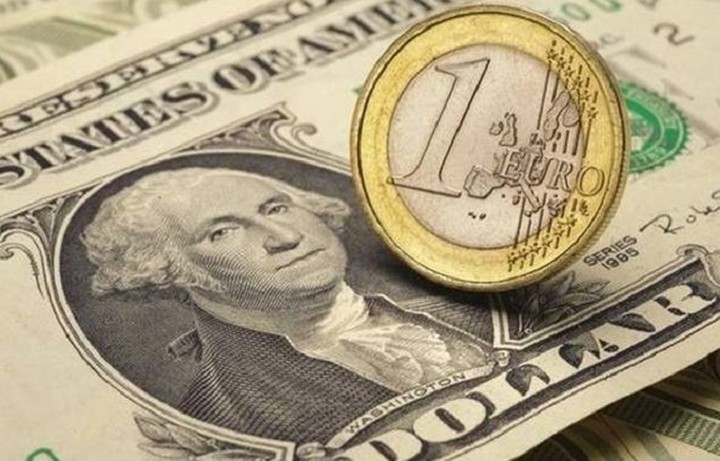 Κατηφορίζει σήμερα το ευρώ