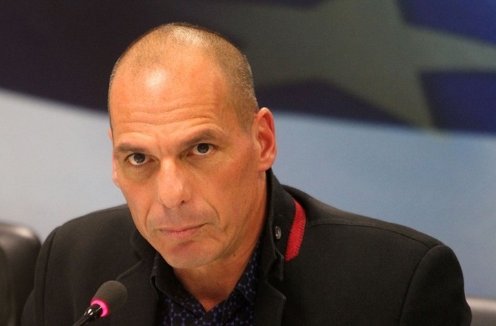 Βαρουφάκης: Δεν θα αυξηθεί ο ΦΠΑ στα νησιά - Το email Χαρδούβελη καταργείται