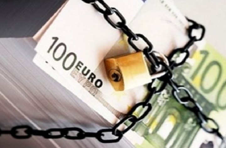 Με εντολή εισαγγελέα δεσμεύονται περιουσιακά στοιχεία 17 φυσικών προσώπων