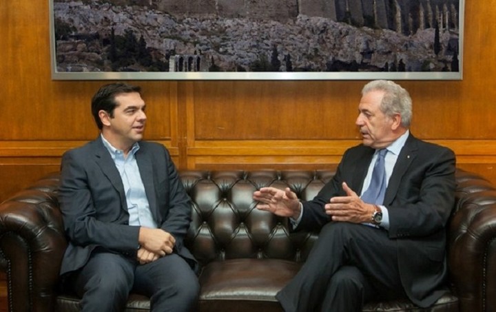 Τσίπρας: Οι διαπραγματεύσεις εξελίσσονται και ωριμάζουν - Αβραμόπουλος: Μη συγχέετε τη διαπραγμάτευση με το μεταναστευτικό