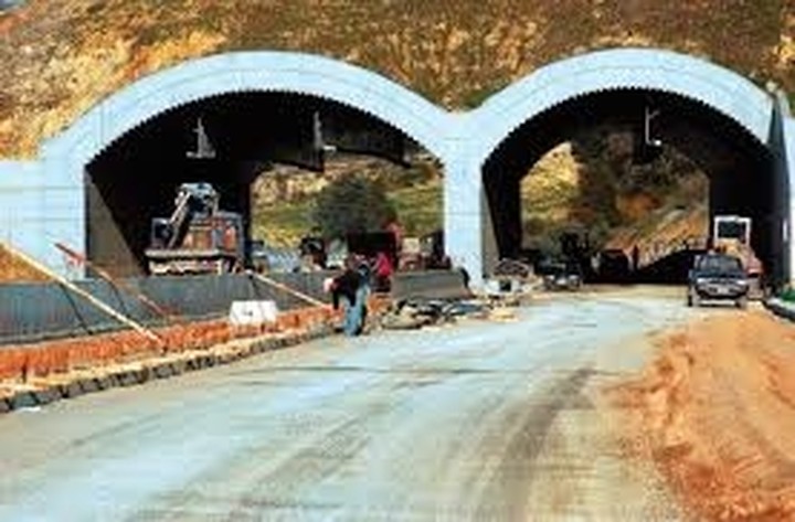 Οδικοί άξονες: Η αναθεώρηση και το ενδεχόμενο να καταγγελθούν οι συμβάσεις