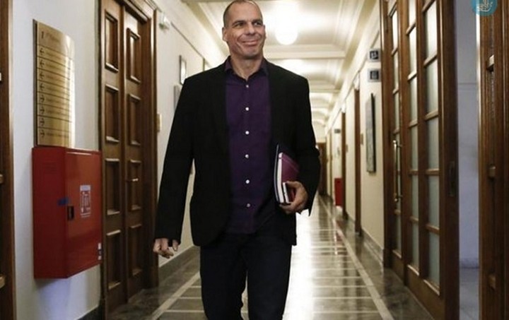 Τι λέει η "έκθεση Βαρουφάκη" για τις επιχειρήσεις, εργασιακό και κόκκινα δάνεια