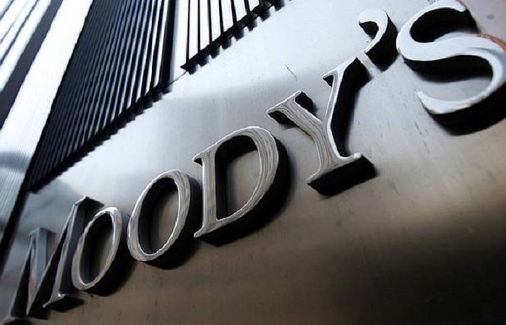 Μοοdy's: Δύσκολη η εφαρμογή του προγράμματος λόγω πολιτικών εξελίξεων