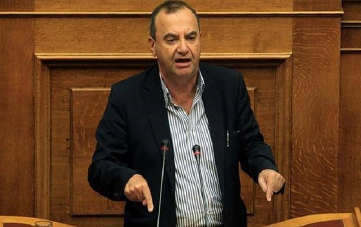 Στρατούλης: Εαν χρειαστεί να συγκρουστούμε με την Eυρωζώνη, θα το κάνουμε