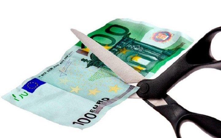 Τι θα συμβεί στους Ελληνες καταθέτες σε περίπτωση bail-in