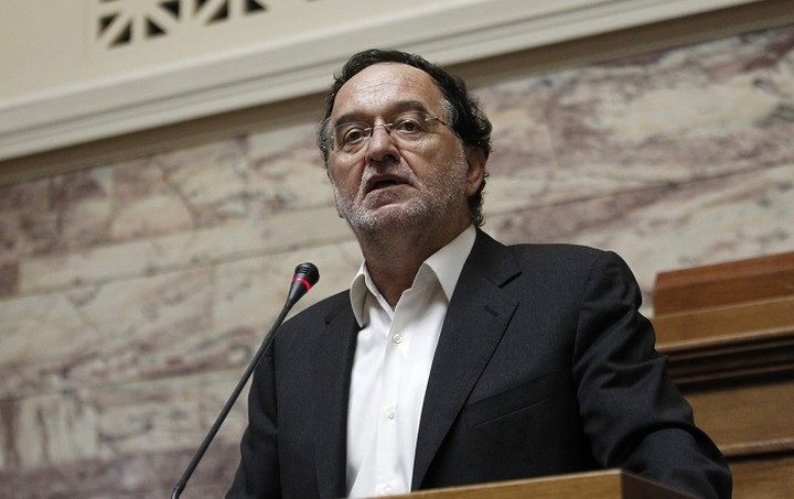 Συνεργασία ΣΥΡΙΖΑ - ΝΔ «βλέπει» ο Παν. Λαφαζάνης