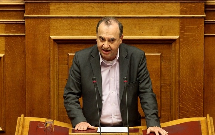 Σφοδρή επίθεση Στρατούλη προς ΣΥΡΙΖΑ για τις συντάξεις