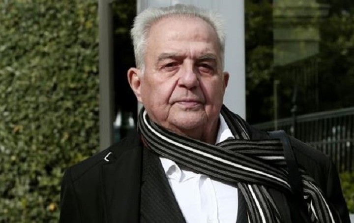 Καθηγητής Συνταγματικού Δικαίου: Αν δεν έγινε μεταβίβαση των μετοχών του κ.Φλαμπουράρη, υπάρχει πρόβλημα