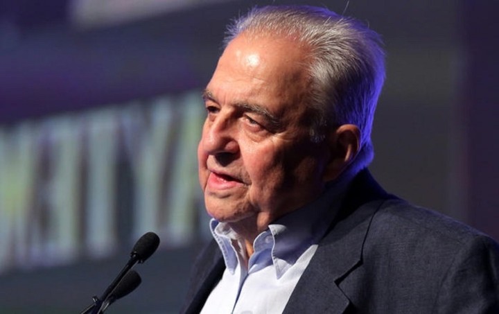 Η απάντηση του Αλέκου Φλαμπουράρη στην υπόθεση με τη "ΔΙΑΤΜΗΣΗ"
