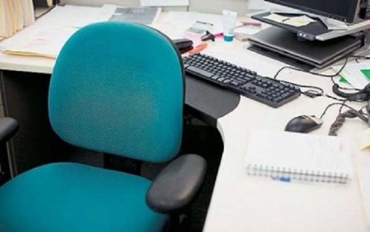 Τέλος στην επιστροφή επίορκων στην υπηρεσία τους επιχειρεί να βάλει η κυβέρνηση