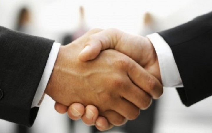 Τα deal Κλίντον στην Ελλάδα