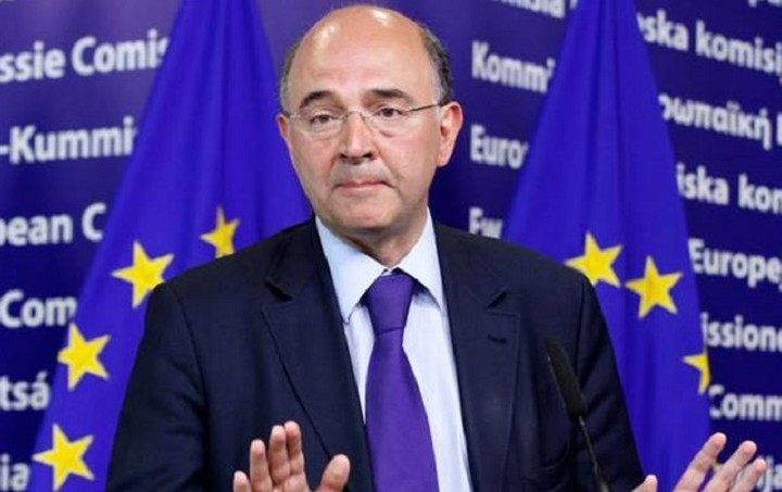 Μοσκοβισί: Δεν ζητήσαμε από την Ελλάδα να αλλάξει το Φ.Π.Α. στην εκπαίδευση