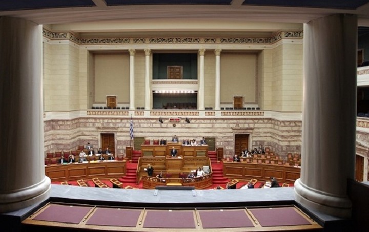 Ψηφίζεται αύριο το νομοσχέδιο με τα προαπαιτούμενα