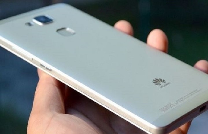 Πότε θα κυκλοφορήσει στην Ελλάδα το Huawei P9 και τι τιμή θα έχει