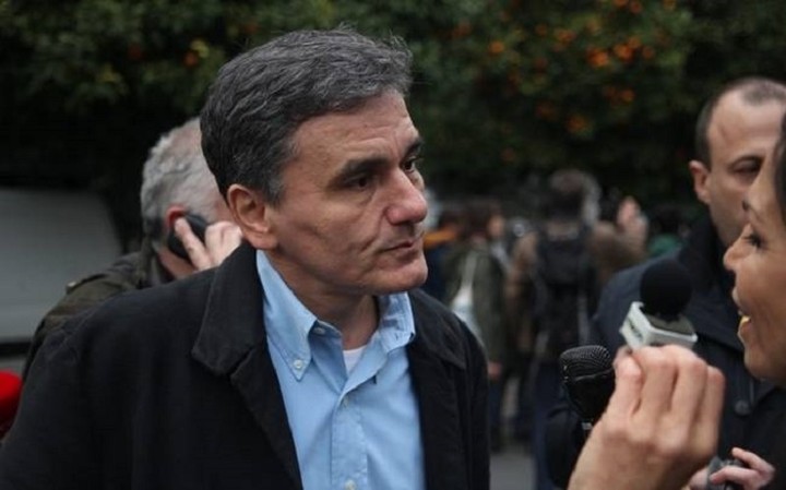 Τσακαλώτος: Χρειάζεται αξιόπιστη λύση στο θέμα των έκτακτων μέτρων
