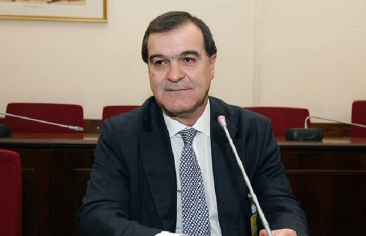 Ο Βγενόπουλος επιστρέφει - Ποιες συμφωνίες περιμένει η αγορά