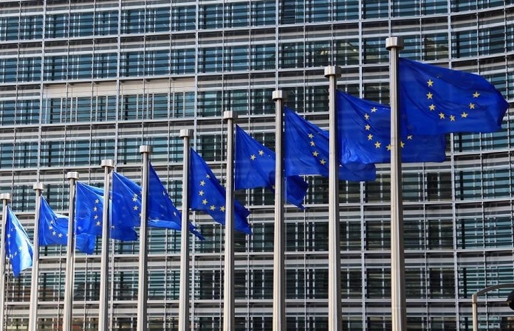 Koμισιόν: Απόφαση του Ντάισελμπλουμ είναι η σύγκληση του Eurogroup
