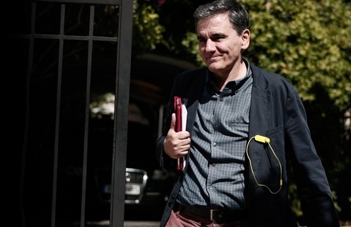 Οι καταθέσεις και τα ακίνητα που δήλωσε o υπουργός Οικονομικών