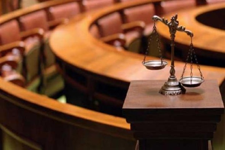 Παρατείνεται η πανελλαδική αποχή των δικηγόρων