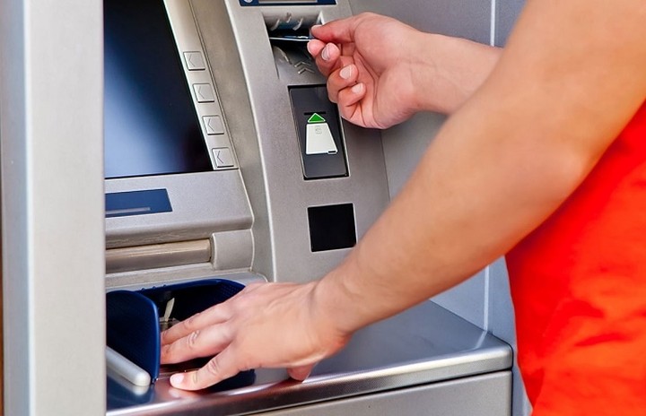Τι αλλαγές έρχονται στα capital controls