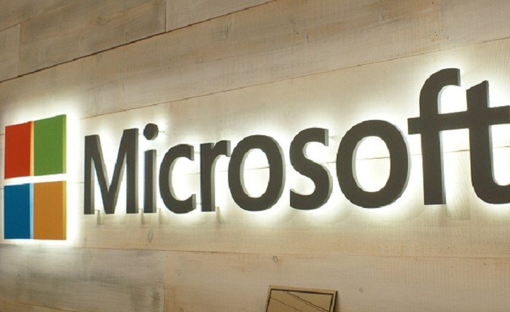 Το σχέδιο της Microsoft που αλλάζει τον χάρτη της τεχνολογίας
