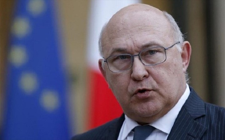 Σαπέν: Όλοι οι Έλληνες να καταβάλλουν τα οφειλόμενα σε φόρους
