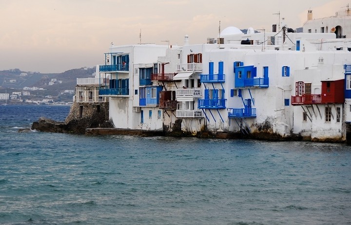 Ποιους προορισμούς προτιμούν οι Έλληνες για το τριήμερο του Αγίου Πνεύματος