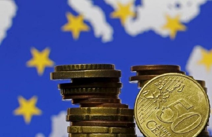 Άνοδος στο δανεισμό εταιριών και νοικοκυριών στην Ευρωζώνη