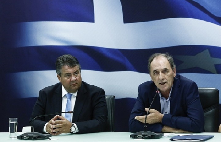Συμφωνία συνεργασίας υπέγραψαν Σταθάκης-Γκάμπριελ