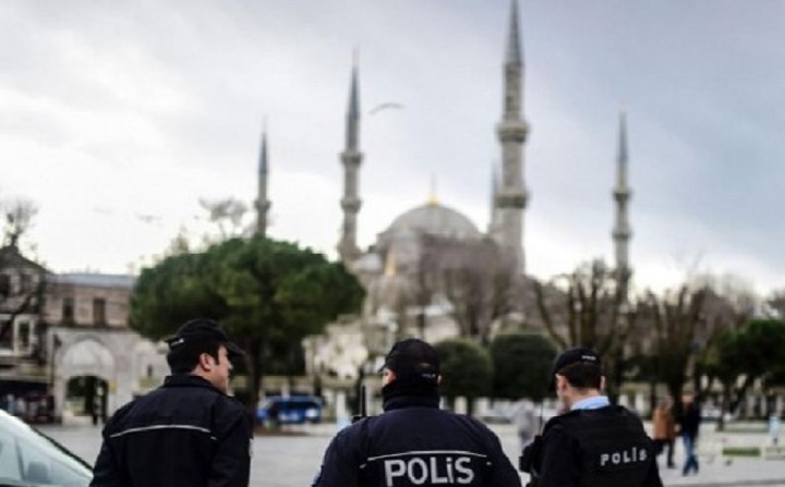 Die Presse: Οι τουρίστες αποφεύγουν την Τουρκία