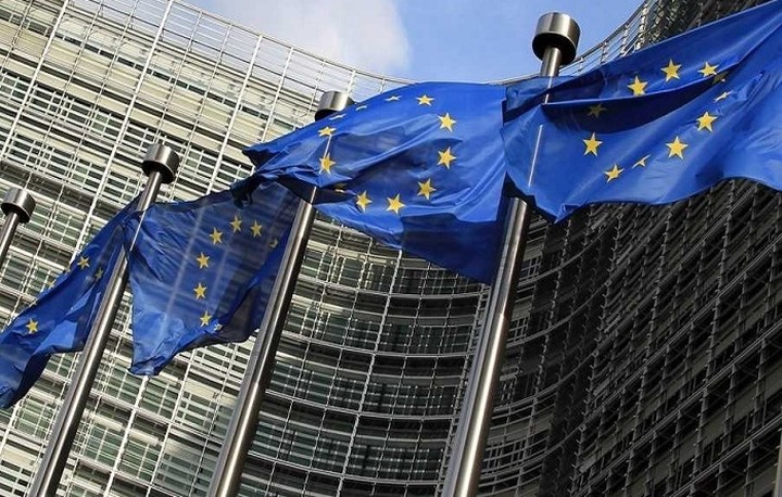 Έκτακτη χρηματοδότηση στην Ελλάδα για τους μετανάστες ενέκρινε η Κομισιόν