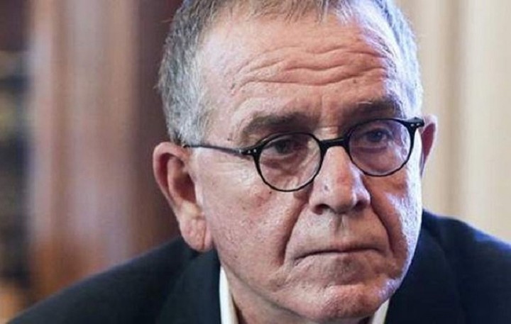 Μουζάλας: Η διαδικασία προκαταγραφής των προσφύγων είναι ένα χάος