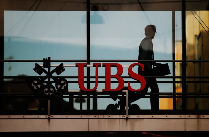 UBS: Χάνει λίγη από την "αίγλη" του το Λονδίνο ως χρηματοοικονομικό κέντρο