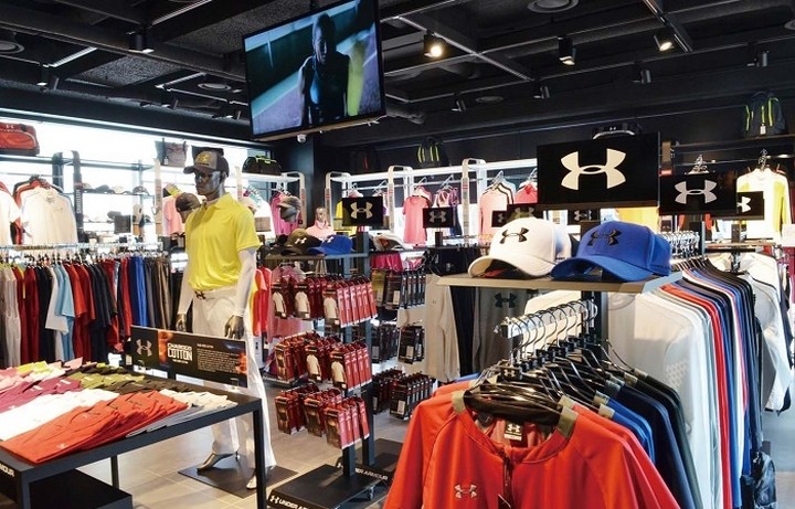 Το μερίδιο αγοράς της Nike και της Adidas διεκδικεί η Under Armour