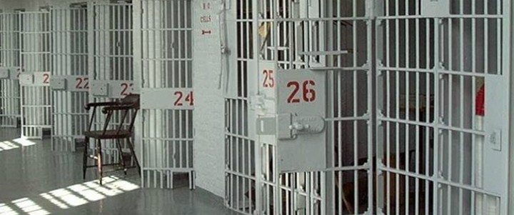 Σύλληψη επιχειρηματία για χρέη προς το Δημόσιο