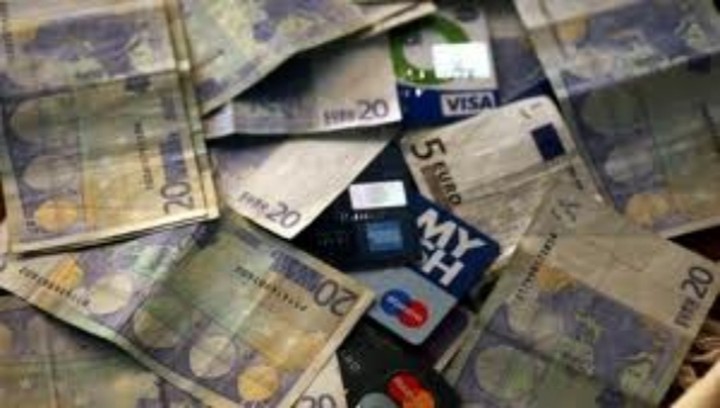 Να πάρω φοροδάνειο; 