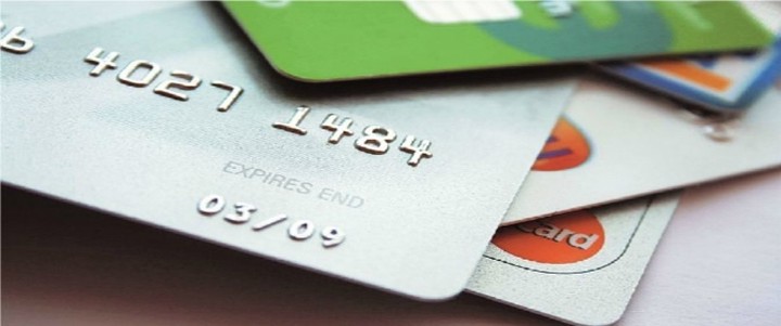 Στη μάχη κατά της φοροδιαφυγής οι χρεωστικές και πιστωτικές κάρτες