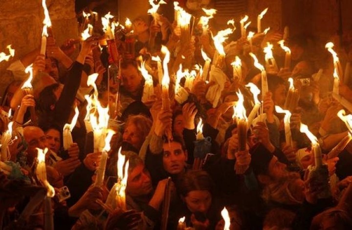 Απόγευμα του Μ.Σαββάτου το Άγιο Φως στην Αθήνα