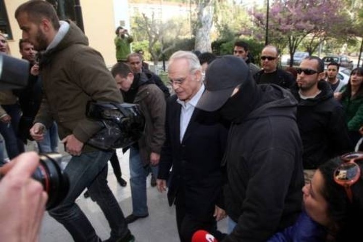 Δεσμεύονται οι λογαριασμοί του Άκη Τσοχατζόπουλου