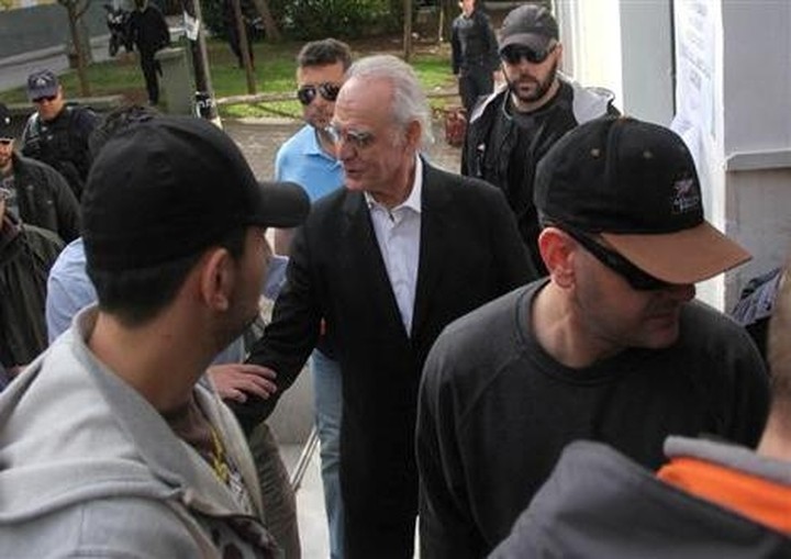 Προφυλακιστέος κρίθηκε ο Άκης Τσοχατζοπουλος
