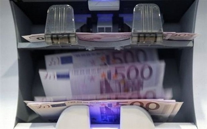 ΕΛΣΤΑΤ: Μεγάλη πτώση στα έσοδα των ασφαλιστικών ταμείων