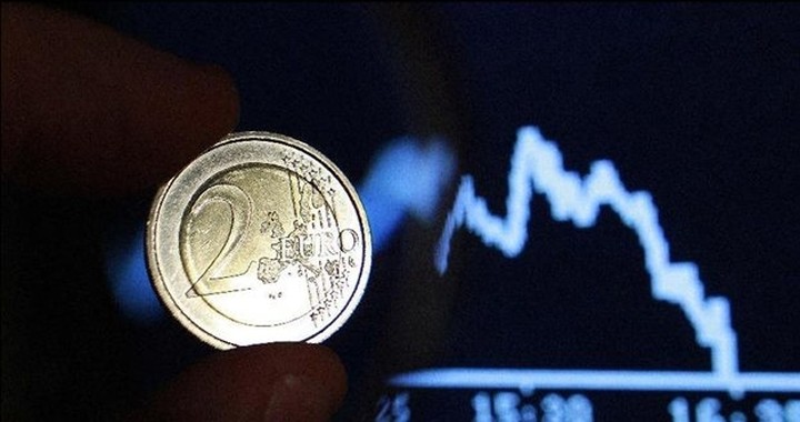 HSBC: Τα τέσσερα σενάρια για Ελλάδα